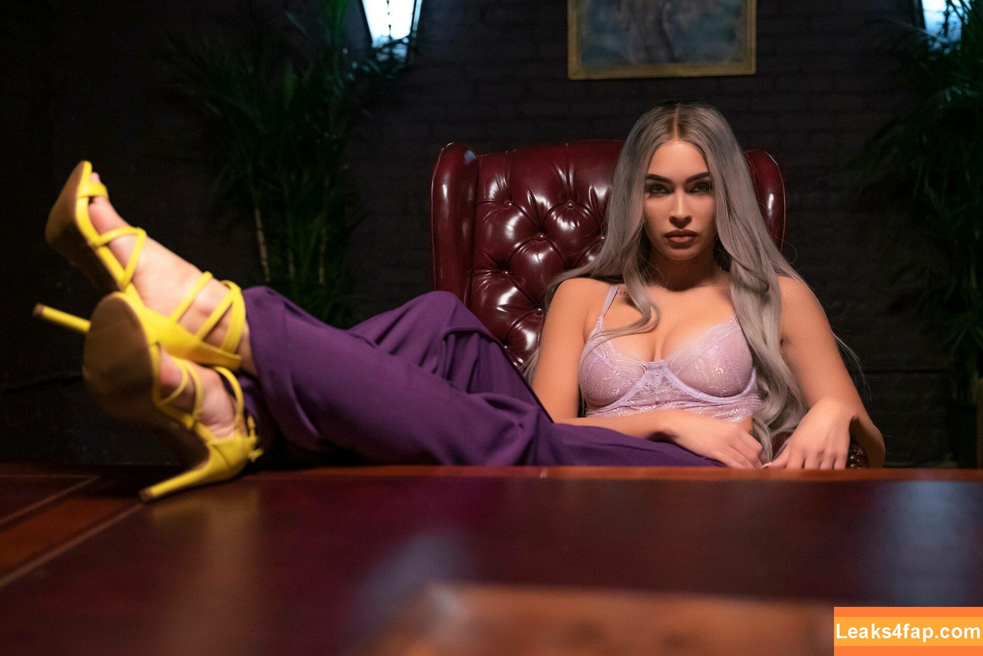 Megan Fox / fatmeganfox / meganfox слитое фото фото #0043