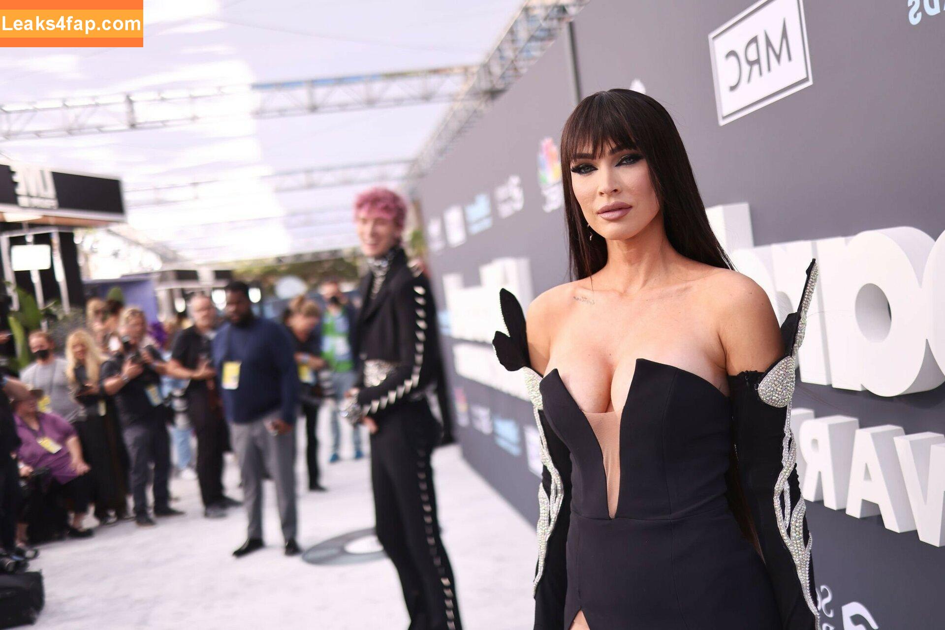 Megan Fox / fatmeganfox / meganfox слитое фото фото #0250