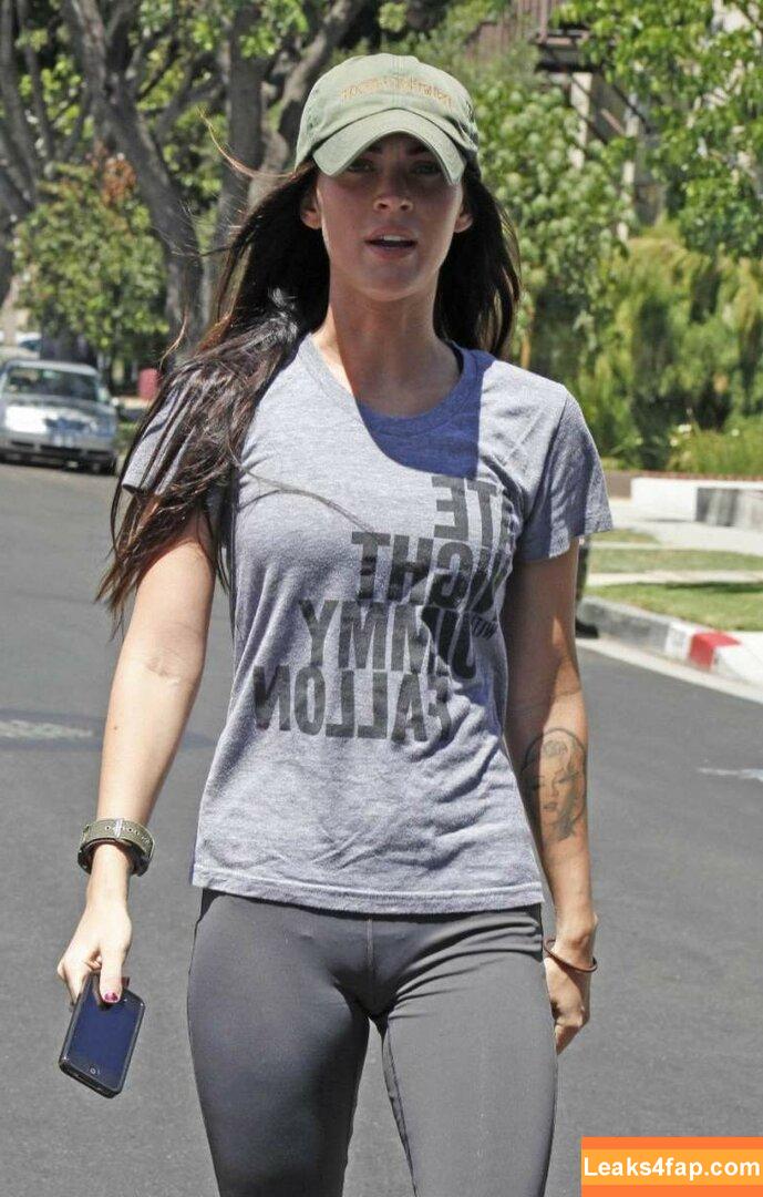 Megan Fox / fatmeganfox / meganfox слитое фото фото #0267