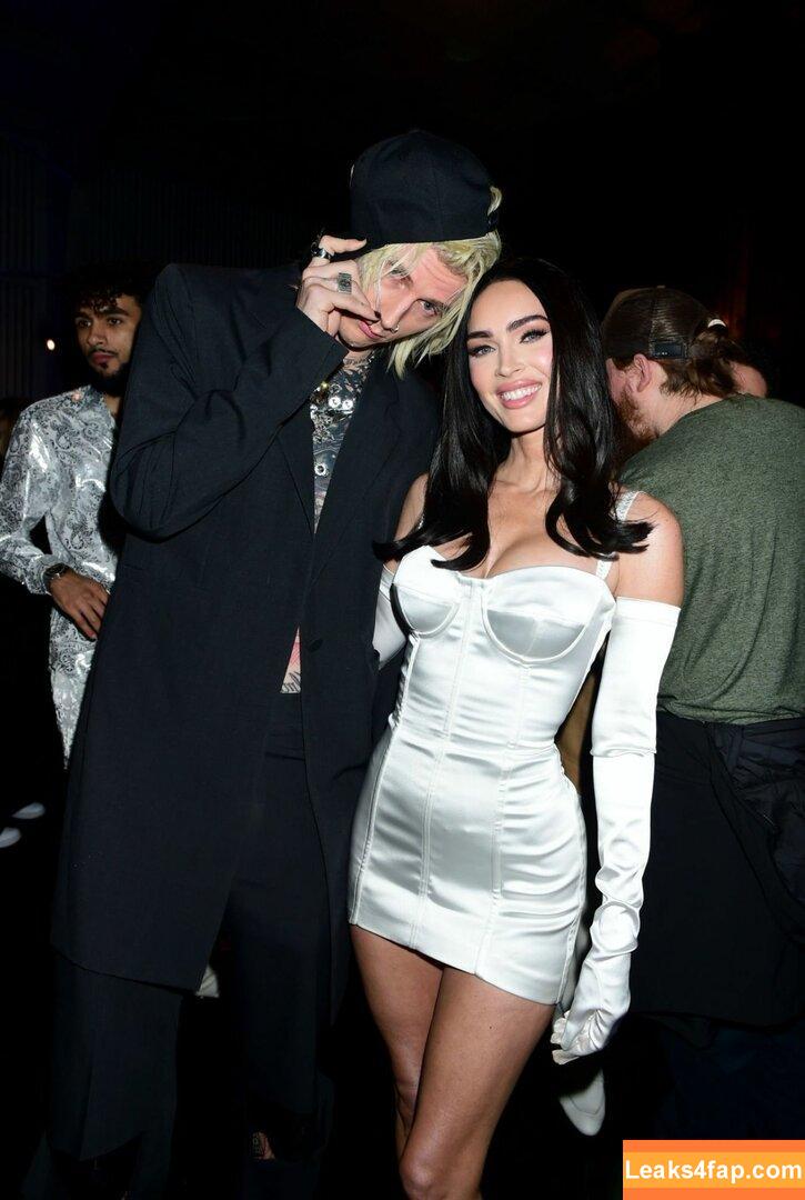 Megan Fox / fatmeganfox / meganfox слитое фото фото #0343