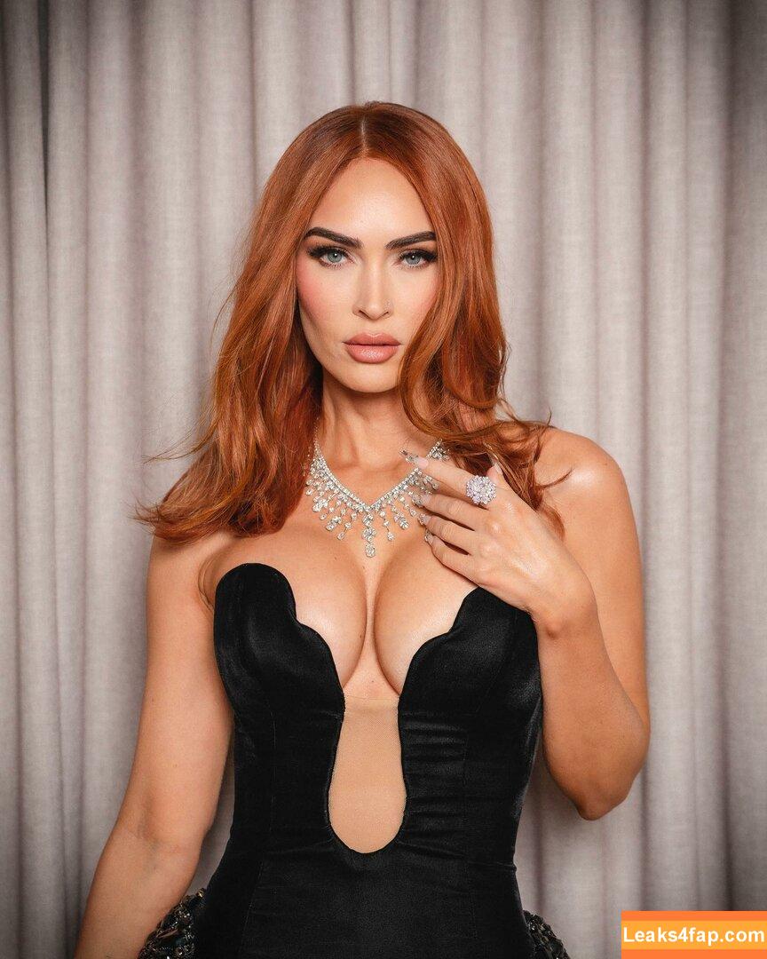 Megan Fox / fatmeganfox / meganfox leaked photo photo #0367
