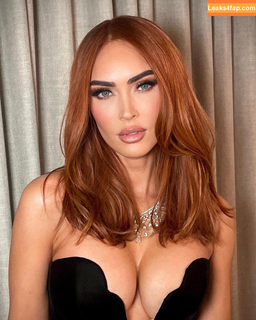 Megan Fox / fatmeganfox / meganfox слитое фото фото #0370