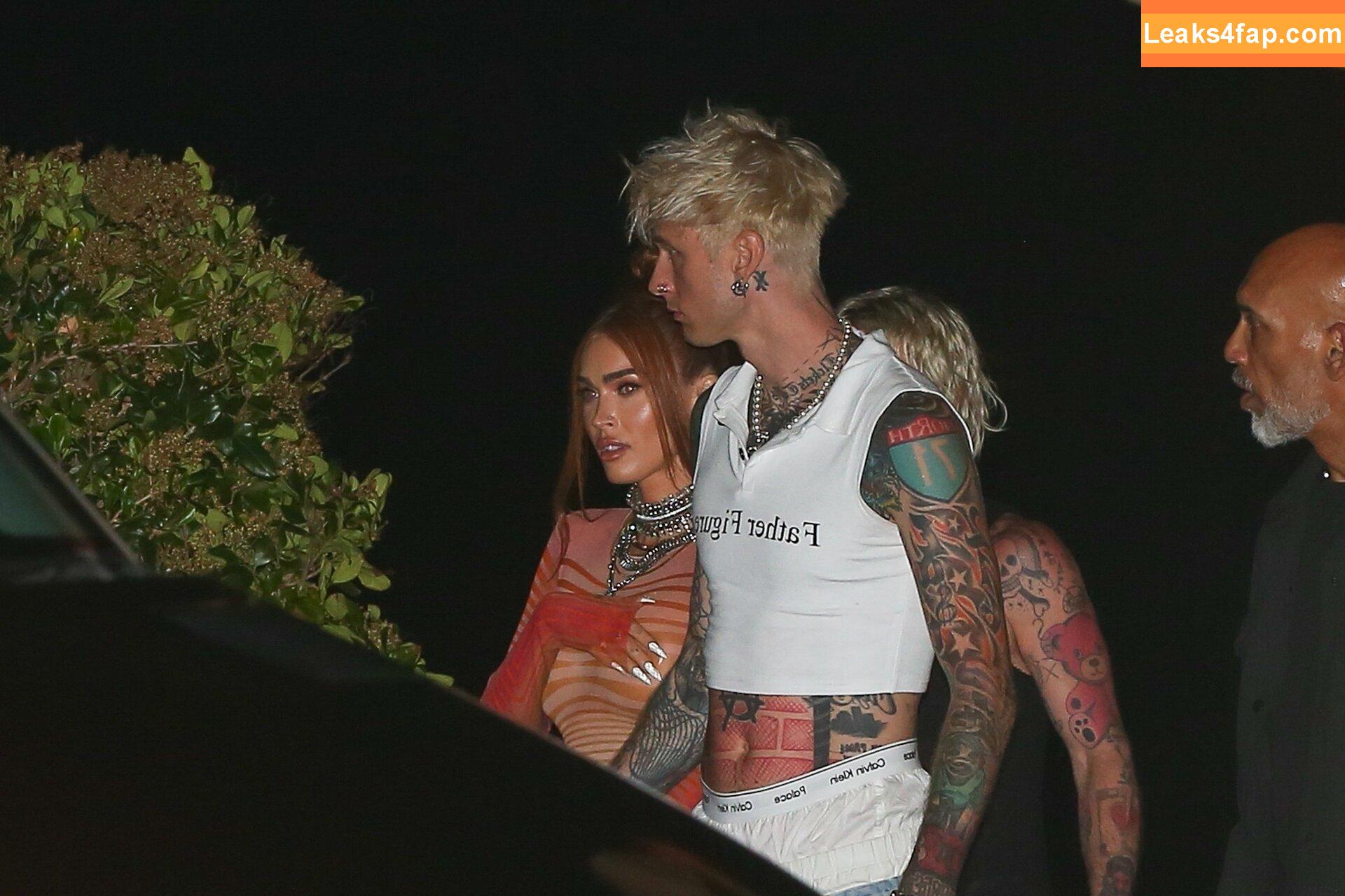 Megan Fox / fatmeganfox / meganfox слитое фото фото #0580