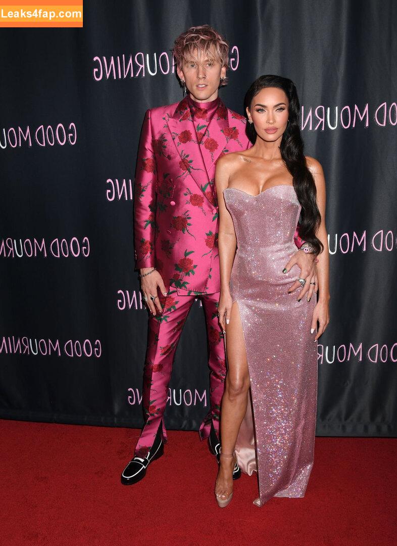 Megan Fox / fatmeganfox / meganfox leaked photo photo #0626