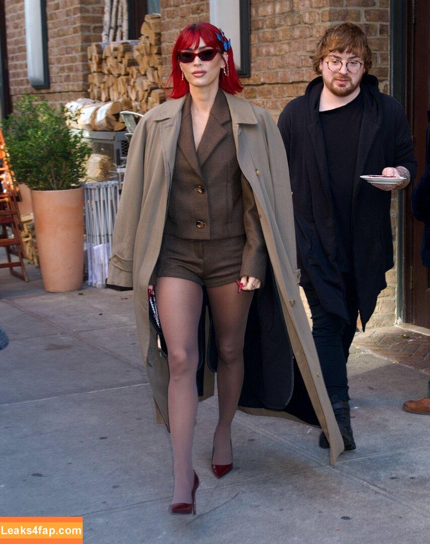 Megan Fox / fatmeganfox / meganfox слитое фото фото #0842