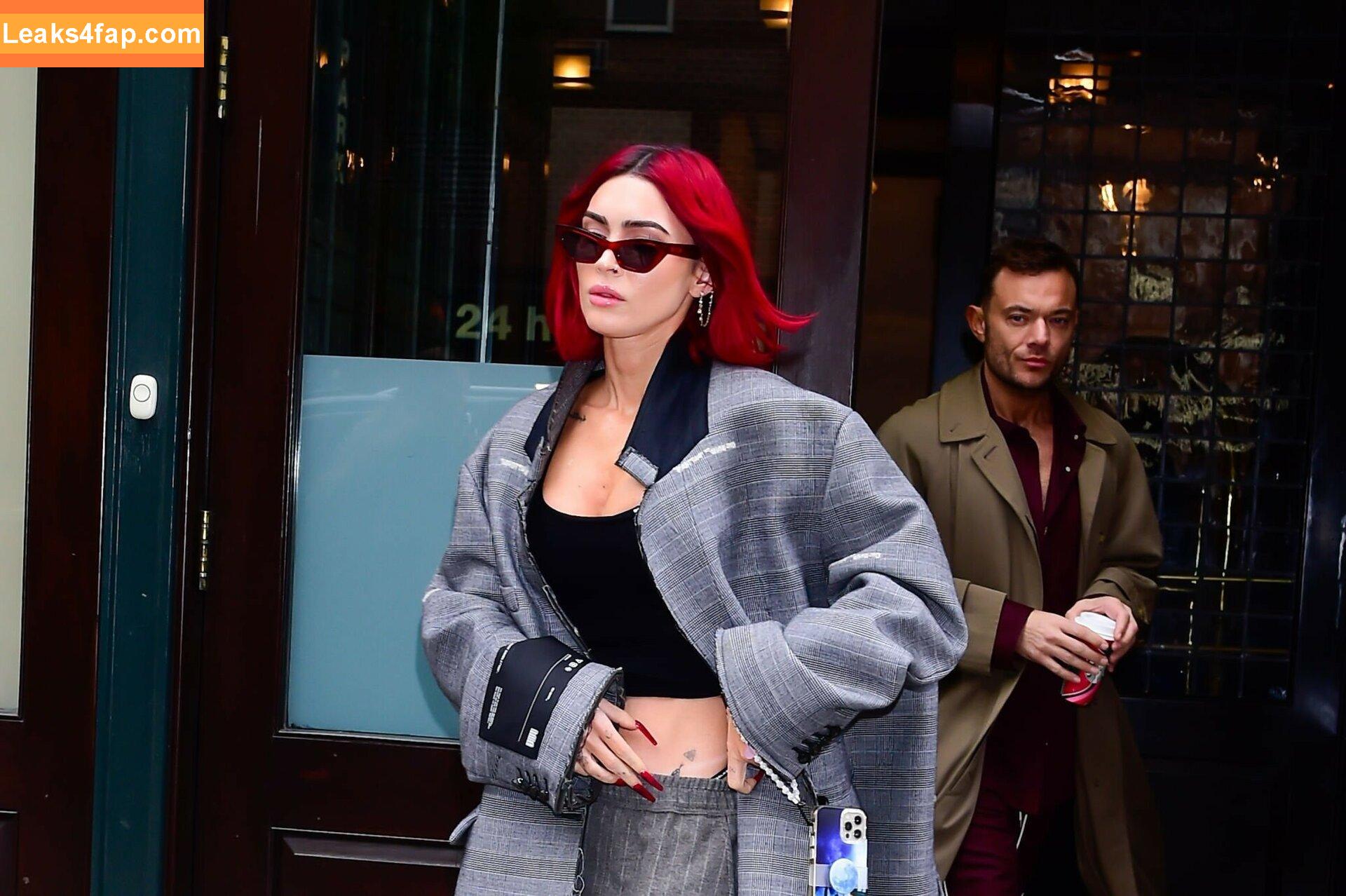 Megan Fox / fatmeganfox / meganfox слитое фото фото #0872