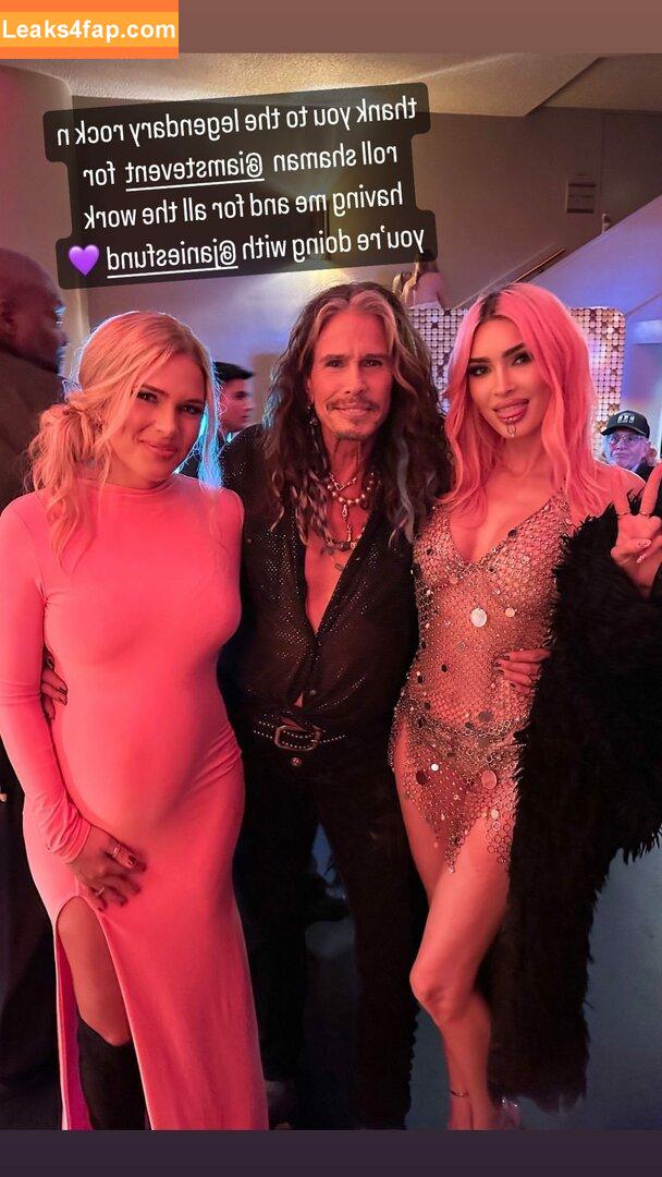 Megan Fox / fatmeganfox / meganfox слитое фото фото #0983