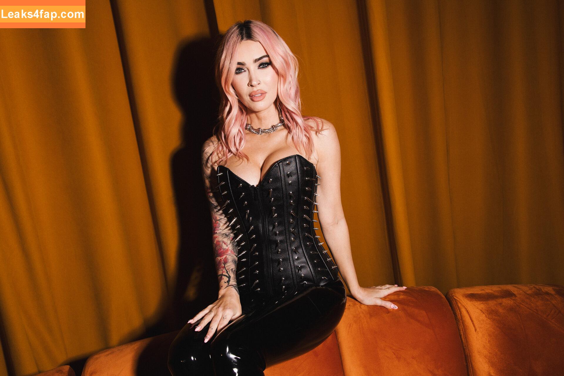 Megan Fox / fatmeganfox / meganfox слитое фото фото #0994