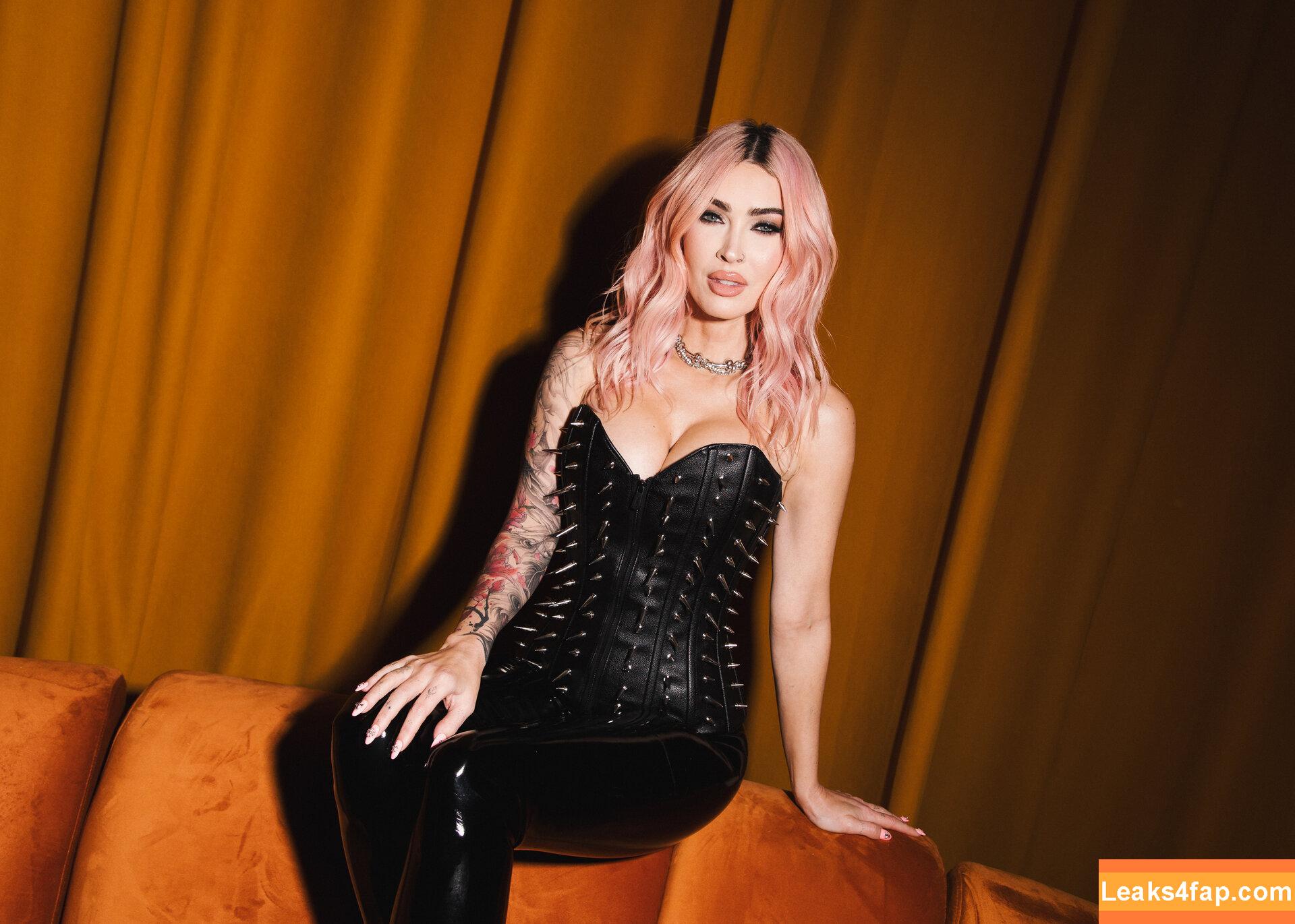 Megan Fox / fatmeganfox / meganfox слитое фото фото #0995