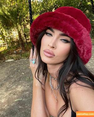 Megan Fox фото #0110