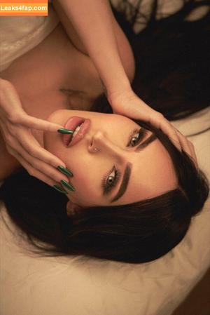 Megan Fox фото #0200