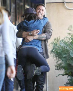 Megan Fox фото #0276