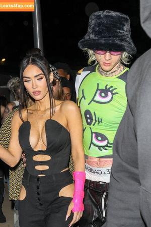 Megan Fox фото #0351