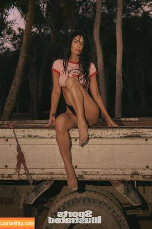 Megan Fox фото #0401