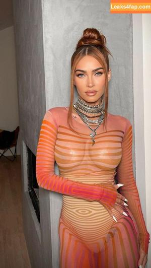 Megan Fox фото #0572