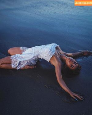 Megan Fox фото #0605