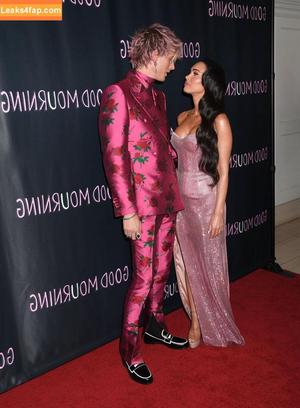 Megan Fox фото #0632