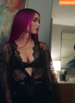 Megan Fox фото #0742