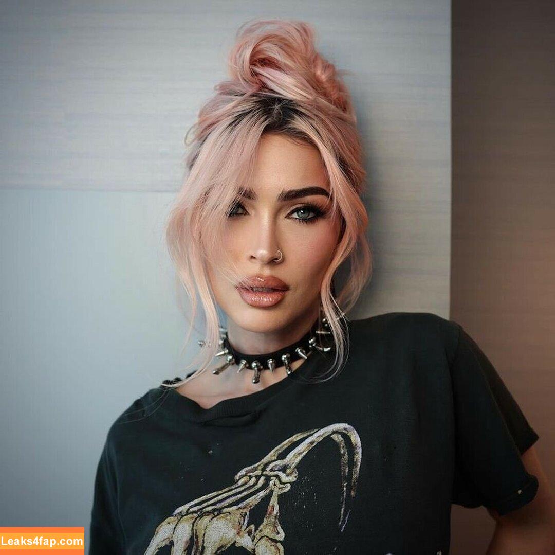 Megan Fox / fatmeganfox / meganfox слитое фото фото #1010