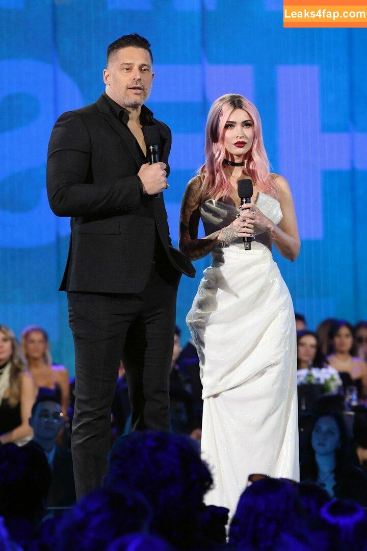 Megan Fox / fatmeganfox / meganfox слитое фото фото #1023