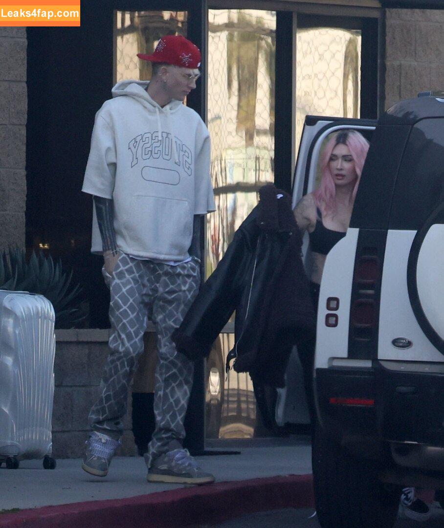 Megan Fox / fatmeganfox / meganfox слитое фото фото #1092