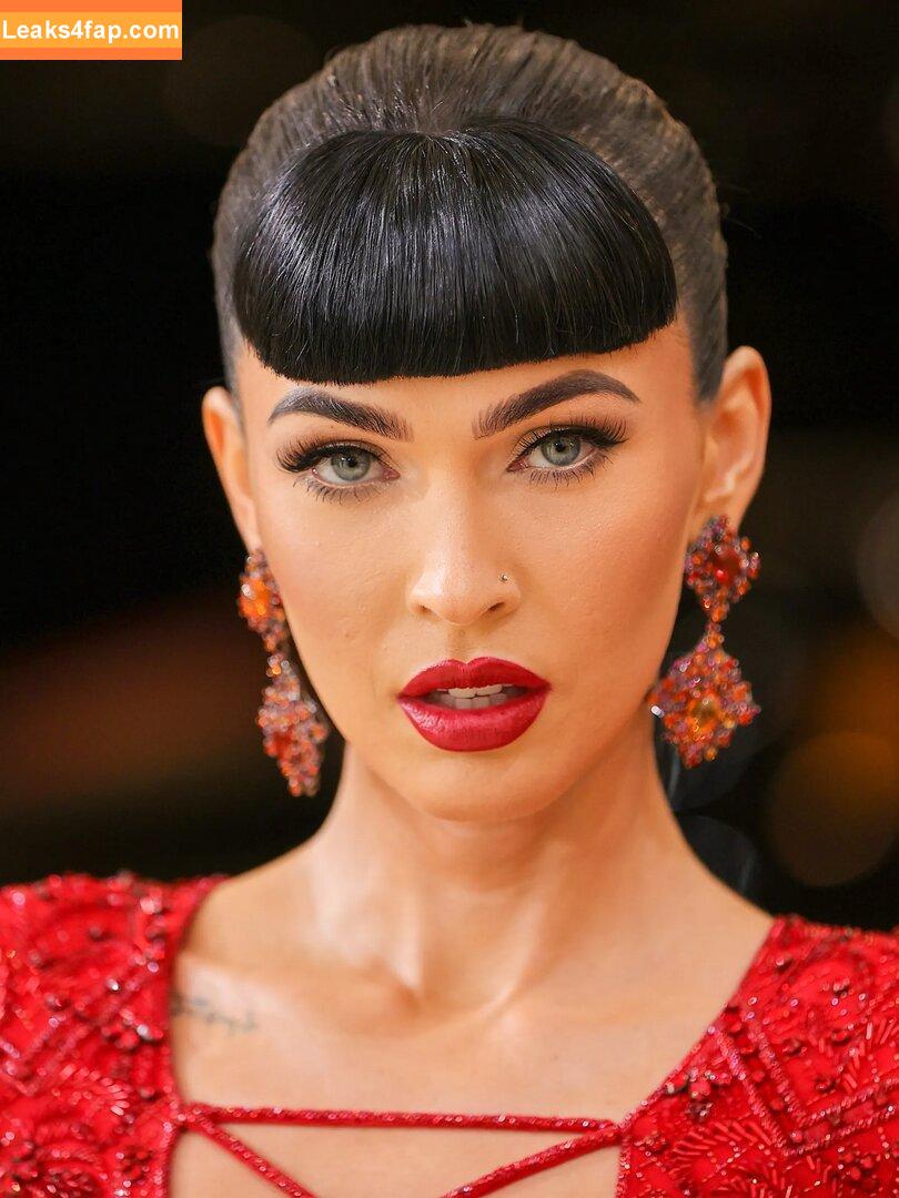 Megan Fox / fatmeganfox / meganfox слитое фото фото #1099