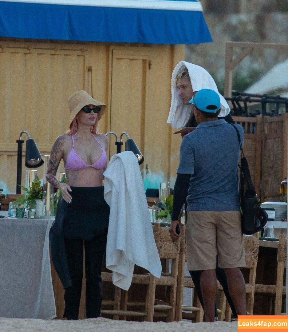 Megan Fox / fatmeganfox / meganfox слитое фото фото #1109