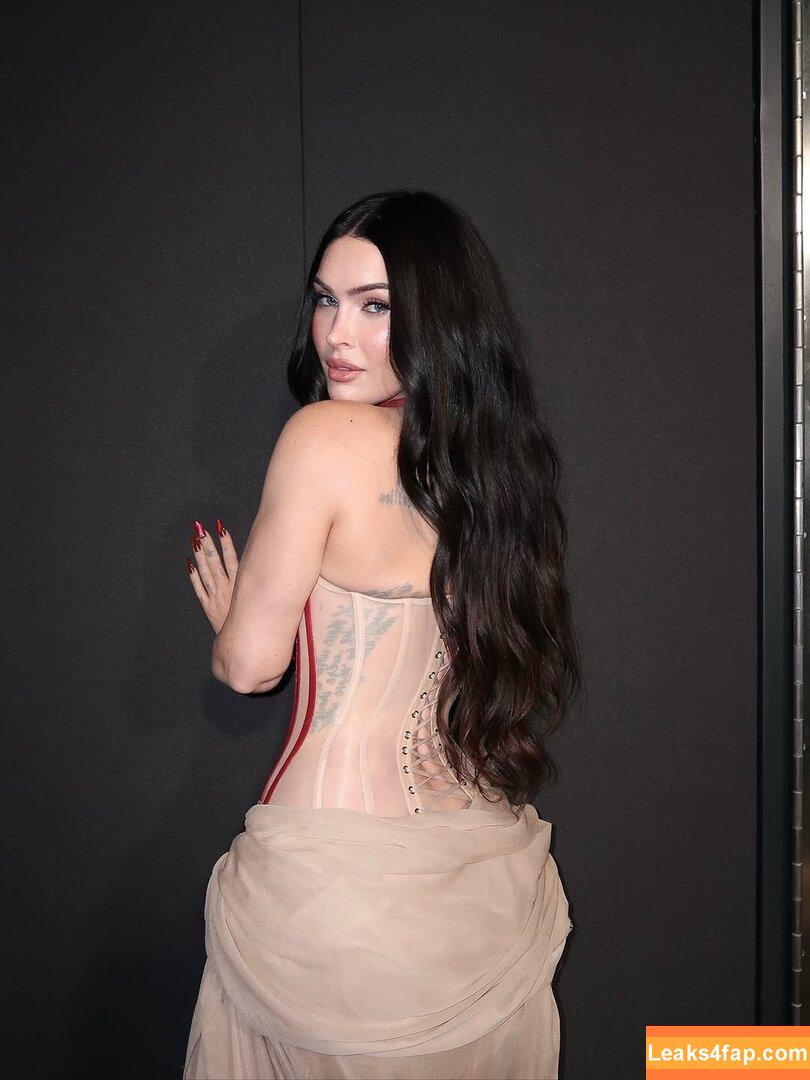 Megan Fox / fatmeganfox / meganfox leaked photo photo #1926