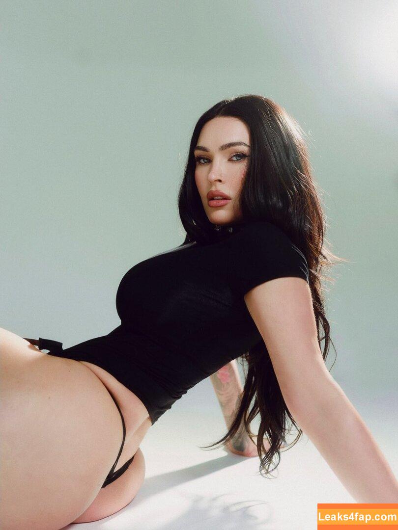 Megan Fox / fatmeganfox / https: / meganfox leaked photo photo #1971