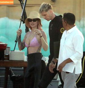 Megan Fox фото #1106