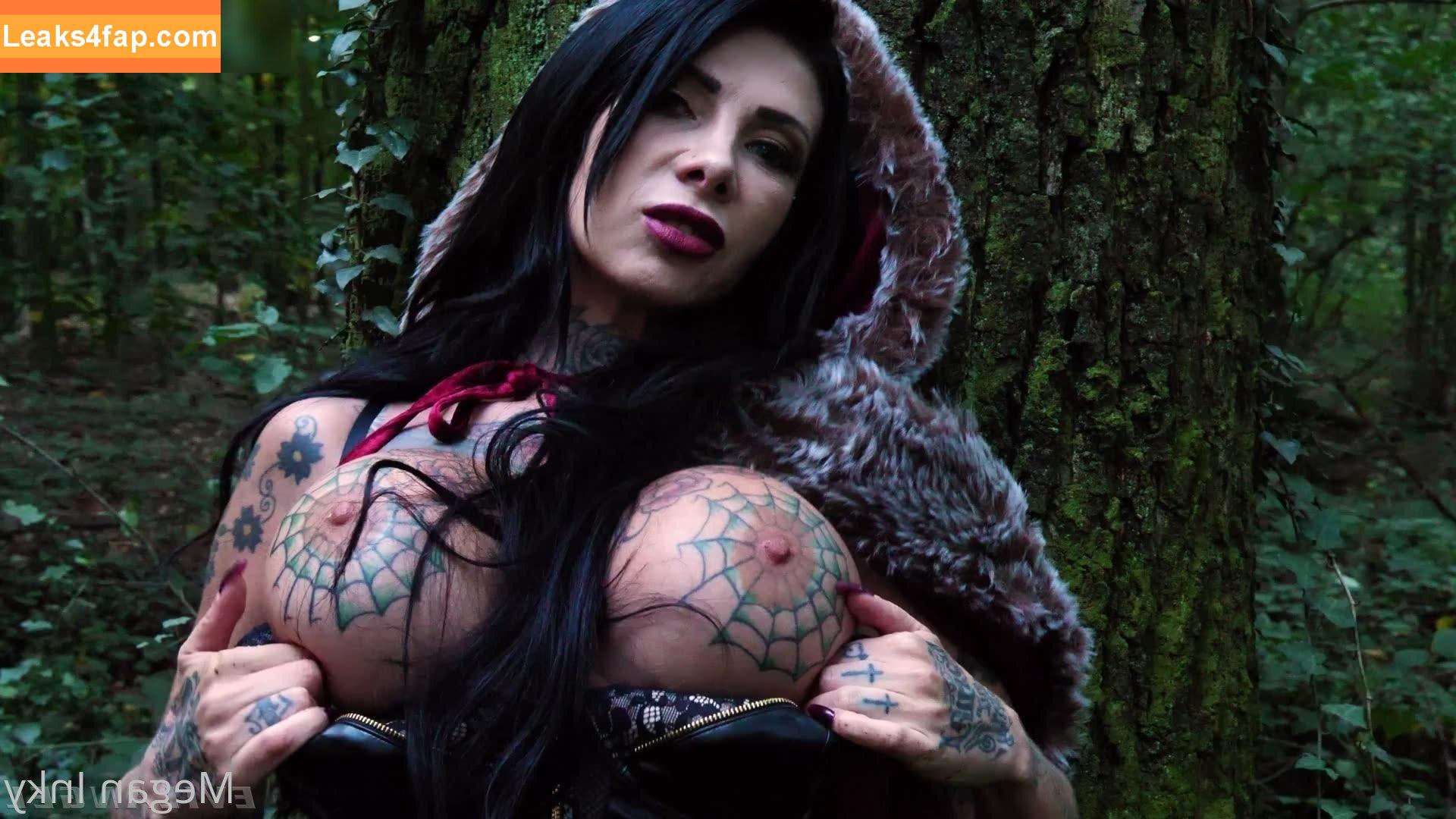 Megan Inky / inky_real / meganinky84 leaked photo photo #0103