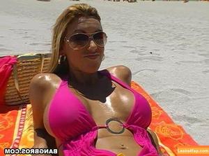 Megan Jones photo #0094