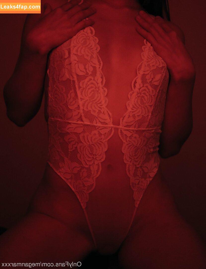 Megan Marx / XMeganMarx / fit_sub / meganmarxxx leaked photo photo #0111