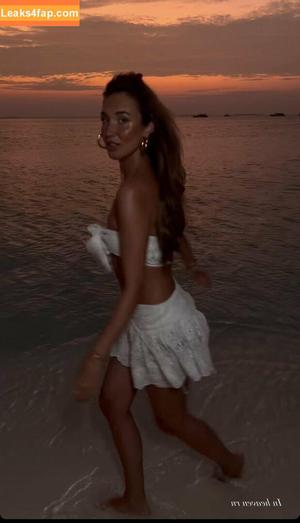 Megan McKenna photo #0116