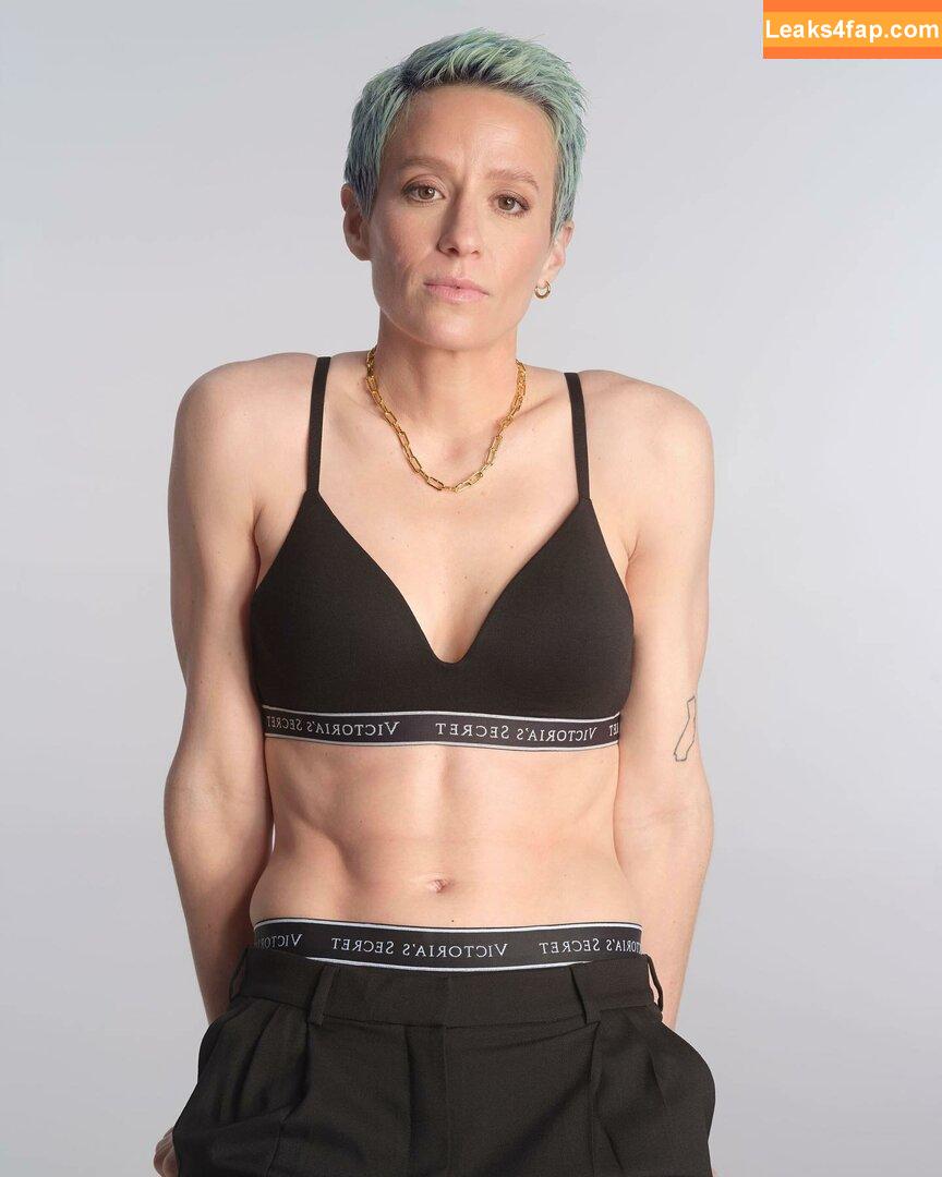 Megan Rapinoe / American soccer player / mrapinoe leaked photo photo #0056