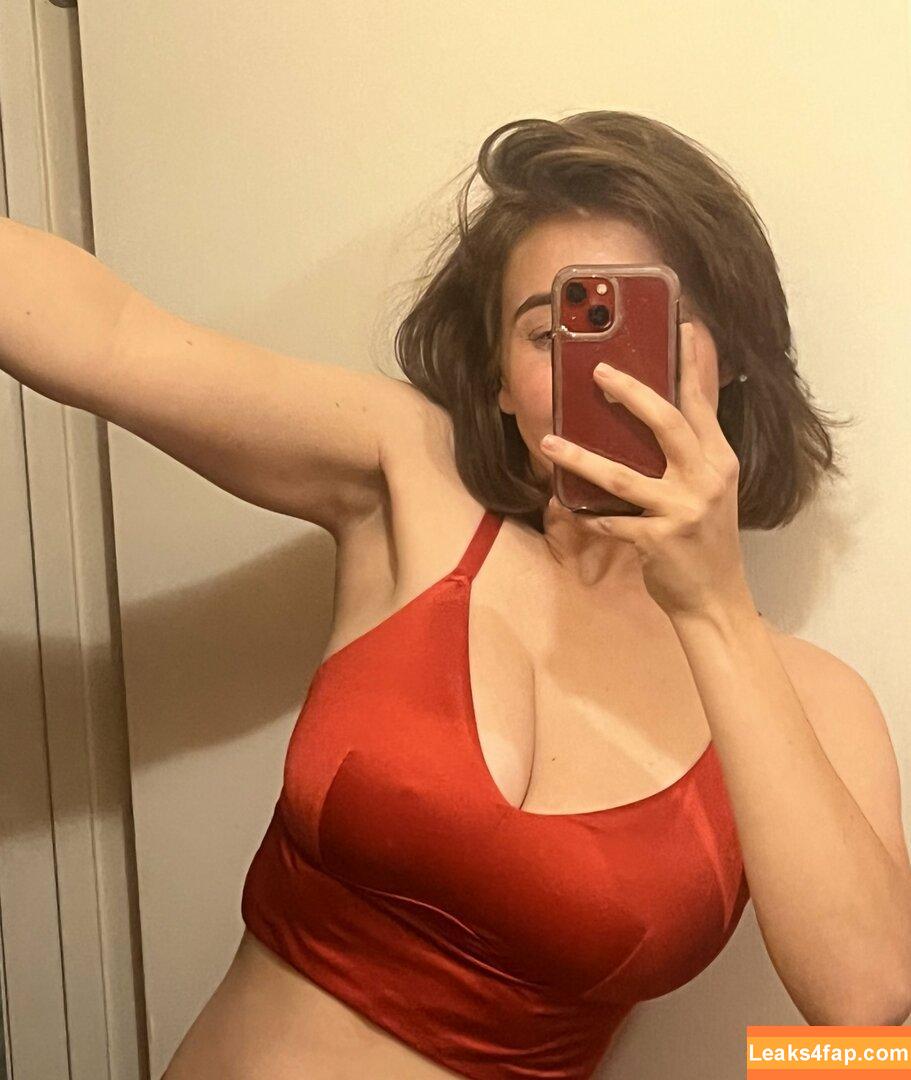 MeganBitchell / megan.bitchell leaked photo photo #0022