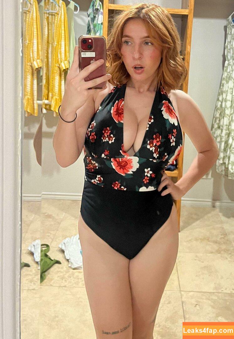 MeganBitchell / megan.bitchell leaked photo photo #0056