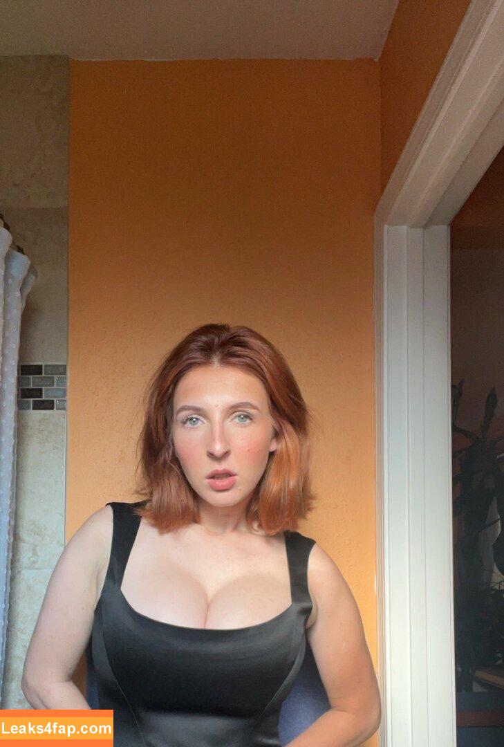 MeganBitchell / megan.bitchell leaked photo photo #0100