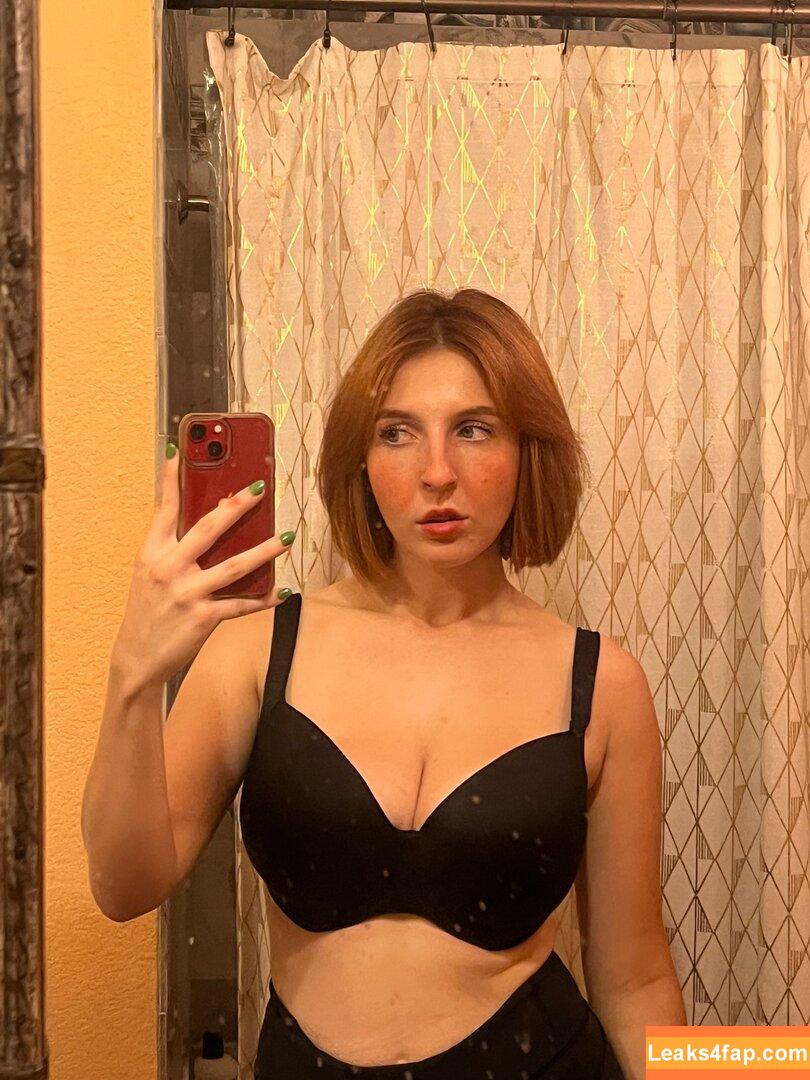 MeganBitchell / megan.bitchell leaked photo photo #0116