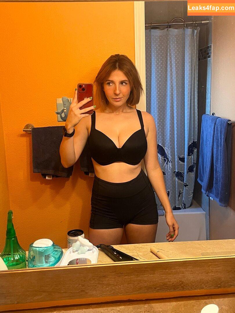 MeganBitchell / megan.bitchell leaked photo photo #0119