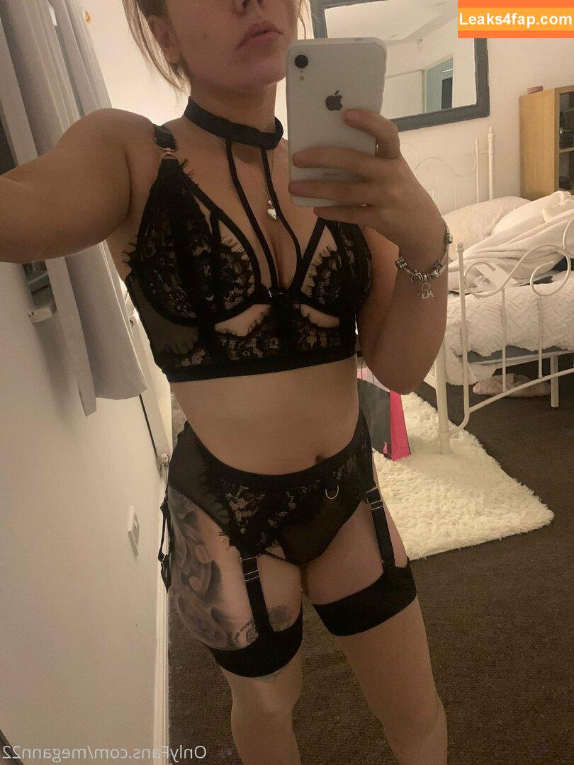 Megann22 / megann__22 leaked photo photo #0077