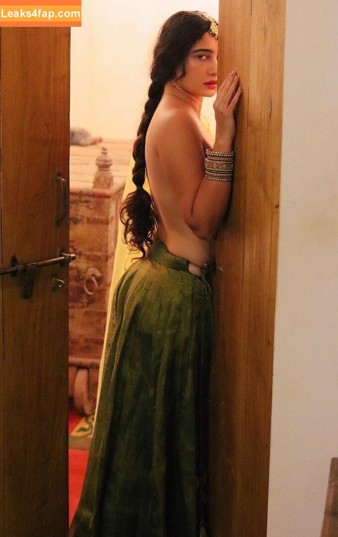 Megha Shukla / megha8shukla слитое фото фото #0020