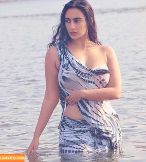 Megha Shukla photo #0025