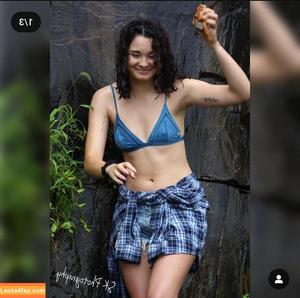 Meghan Lane photo #0013