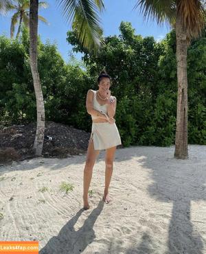 Meghan Lane photo #0045