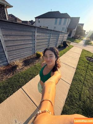 Meghan Lane photo #0470