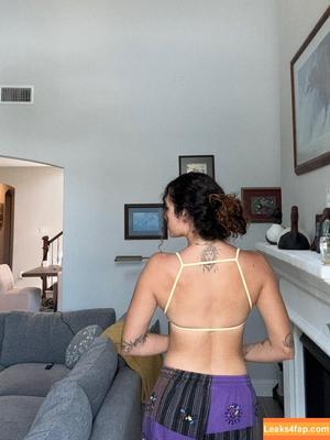 Meghan Lane photo #0471