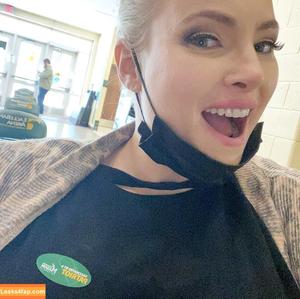 Meghan McCain photo #0043
