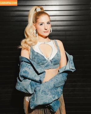 Meghan Trainor photo #0145