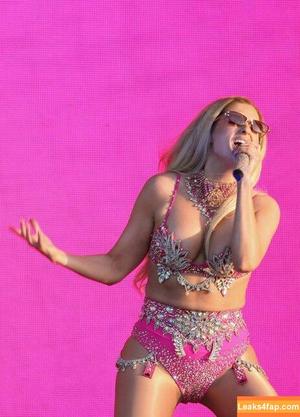 Meghan Trainor photo #0217